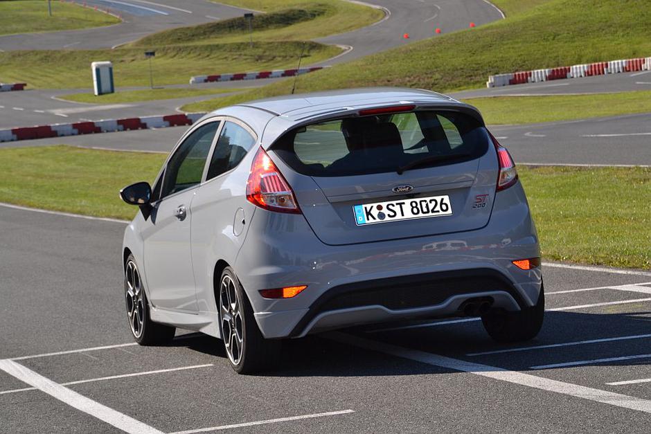 Ford fiesta ST200 | Avtor: Gregor Prebil