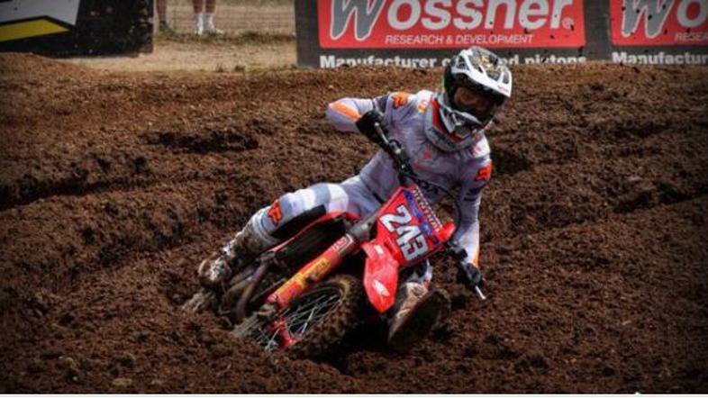 Šport: Gajser razred zase v prvi vožnji, Pancar do uspeha kariere