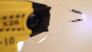 taser piÅ¡tola paralizator afp