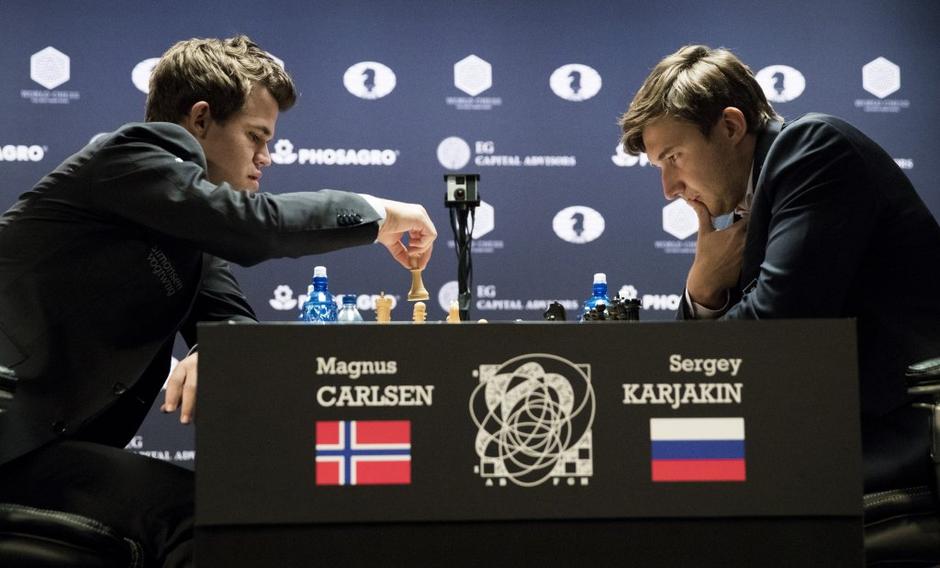 Sergej Karjakin Magnus Carlsen | Avtor: EPA