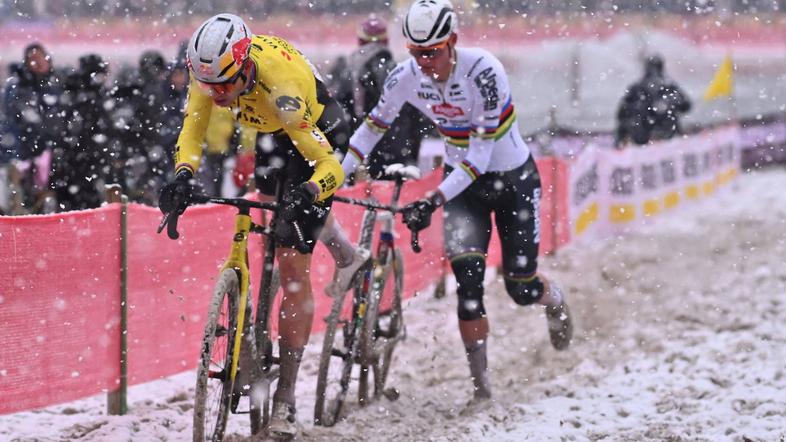 Wout van Aert in Mathieu van der Poel