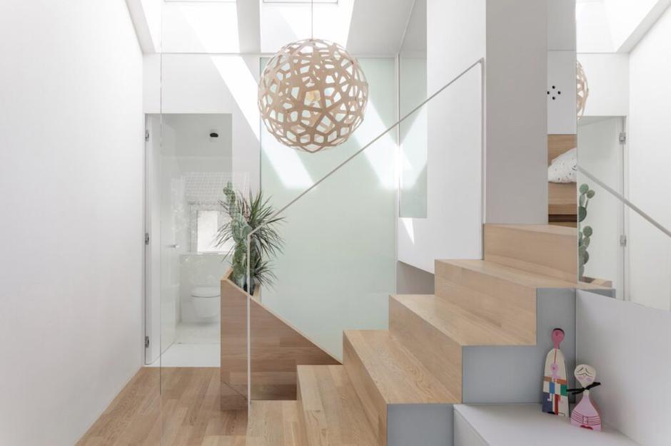 OHS prenova hiše Ljubljana | Avtor: Ana Skobe