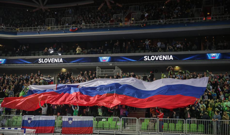 Po zavrnitvi Belorusov Sloveniji večji del tekem, začne se čez teden dni