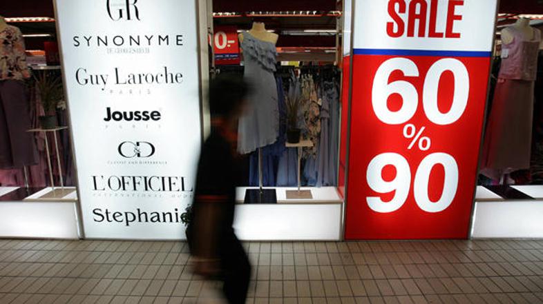 Nenadzorovane podražitve plačamo potrošniki.