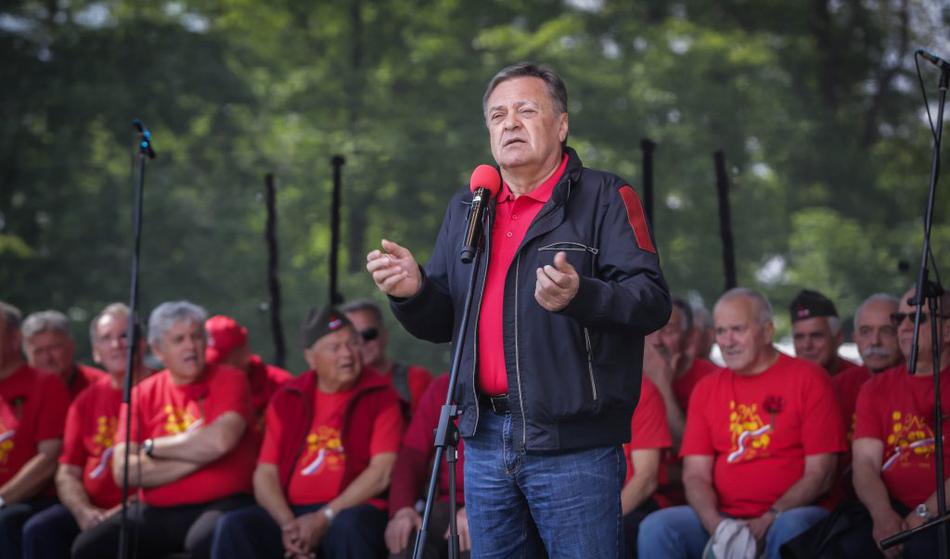 Janković napovedal rok trajanja Janševe vlade