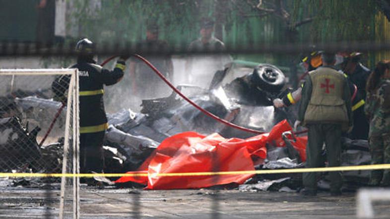Letalo je strmoglavilo na igrišče, na katerem je v tistem trenutku potekala gimn