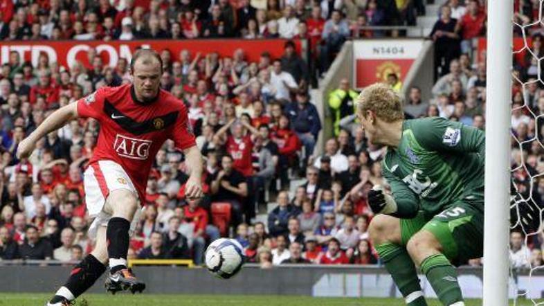 Wayne Rooney je bil mož odločitve na Old Traffordu.