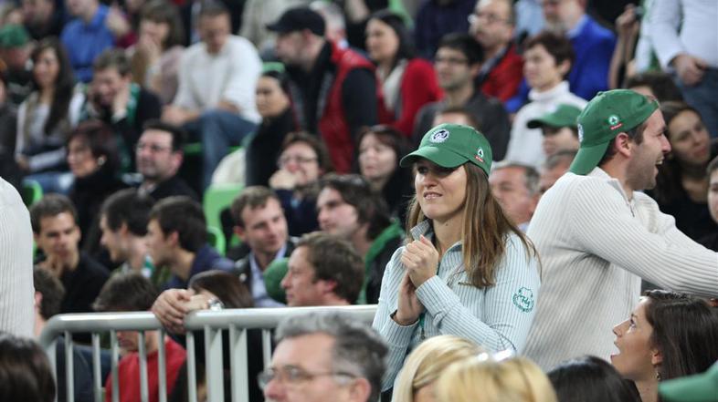 Navijači na tekmi Union Olimpija - Barcelona