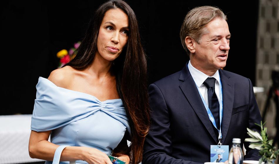 Video: Babica Tine Gaber pri 80 letih še vedno prava lepotica!