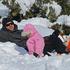 Hugh Jackman, hčerka Ava, sneg, pes