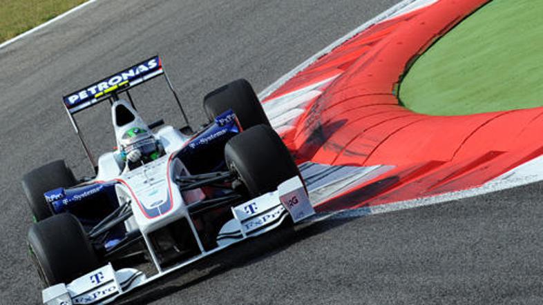 Nick Heidfeld je pripravljen počakati na razrešitev usode svoje ekipe.