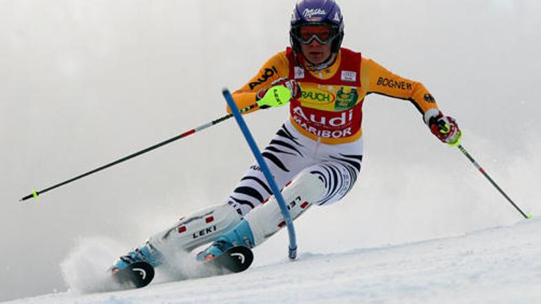 Maria Riesch je z veliko prednostjo dobila mariborski slalom.