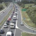 Zastoj pred cestninsko postajo Hrušica.