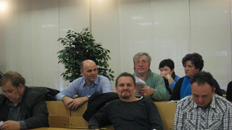 Krajani Spodnjega Starega Grada in Libne so prišli na sejo poslušat, kaj bodo re