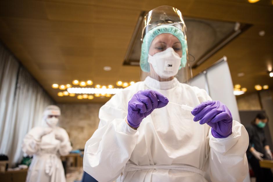 Testiranje covid test | Avtor: Profimedia