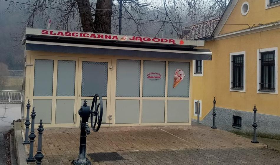 Občinska afera: S podkupnino ni mislil evrov, ampak kepice sladoleda