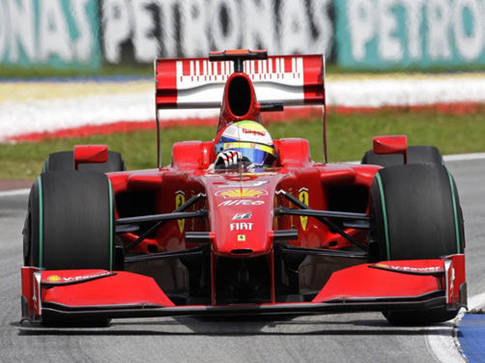 Massa je bil v nedeljo deveti, Räikkönen šele 14.