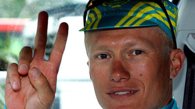 Aleksander Vinokurov je prevzel skupno vodstvo. (Foto: Action Images)