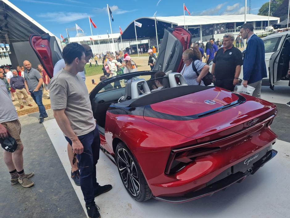 Praznovanje 100.obletnice MG Motor na Festivalu hitrosti v Goodwoodu | Avtor: Gregor Prebil