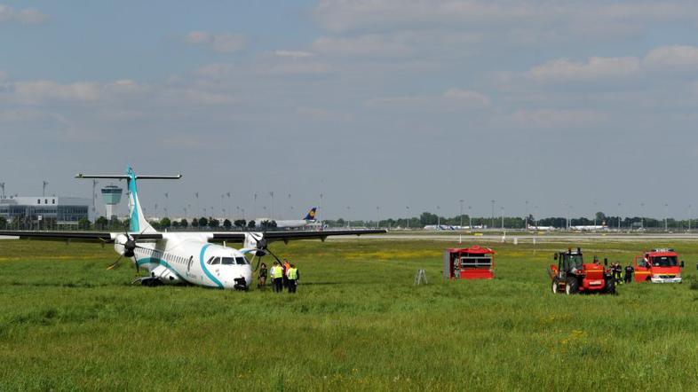 München zasilni pristanek Air Dolomiti 