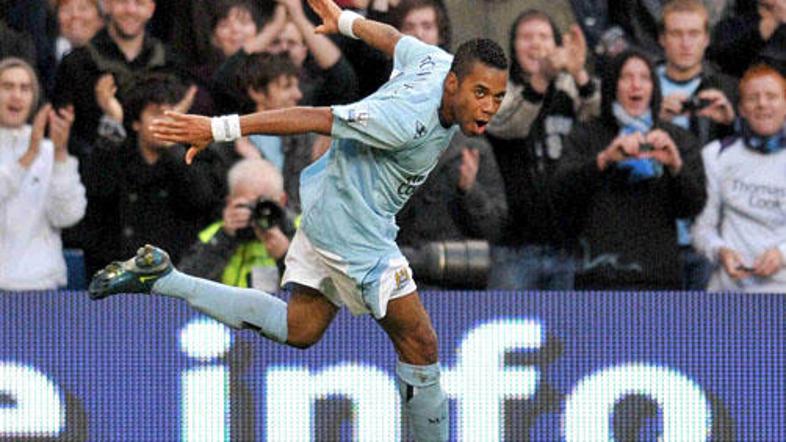 Robinho za Barcelono že igra – na Playstationu.