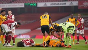 Raul Jimenez David Luiz Arsenal Wolverhampton