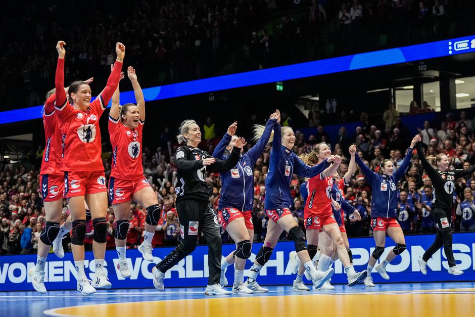 SP v ženskem rokometu | Avtor: Epa