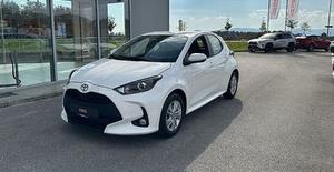 Toyota Yaris 1.5 HEV 5D E-CVT STELLA