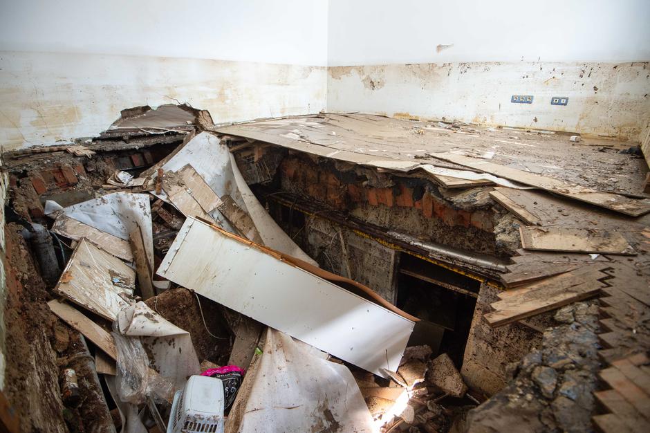 Sanacija po poplavah v Trzinu in Mengšu. | Avtor: Anže Petkovšek