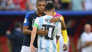 Kylian Mbappe in Lionel Messi