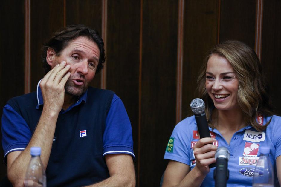 team to aMaze | Avtor: Saša Despot