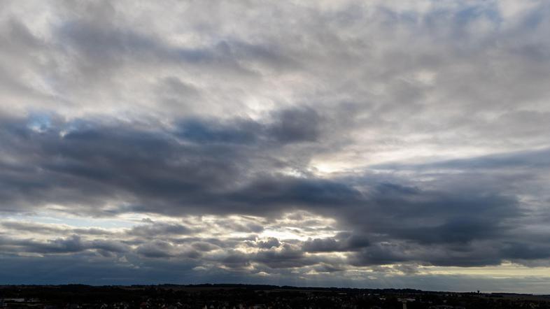 oblačno vreme oblaki