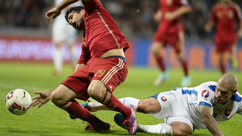 Diego Costa, Martin Skrtel