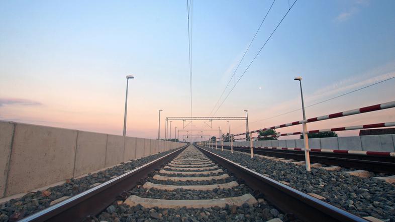 Sodobna železniška proga na Hrvaškem.