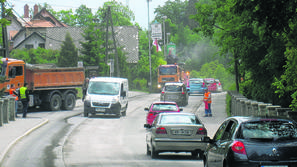 Zaradi obnove Ljubljanske ceste so že včeraj nastajali zastoji, promet skozi Ble