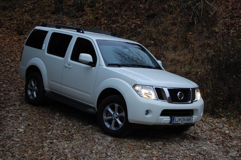 Nissan pathfinder