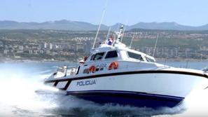 Hrvaška policija čoln