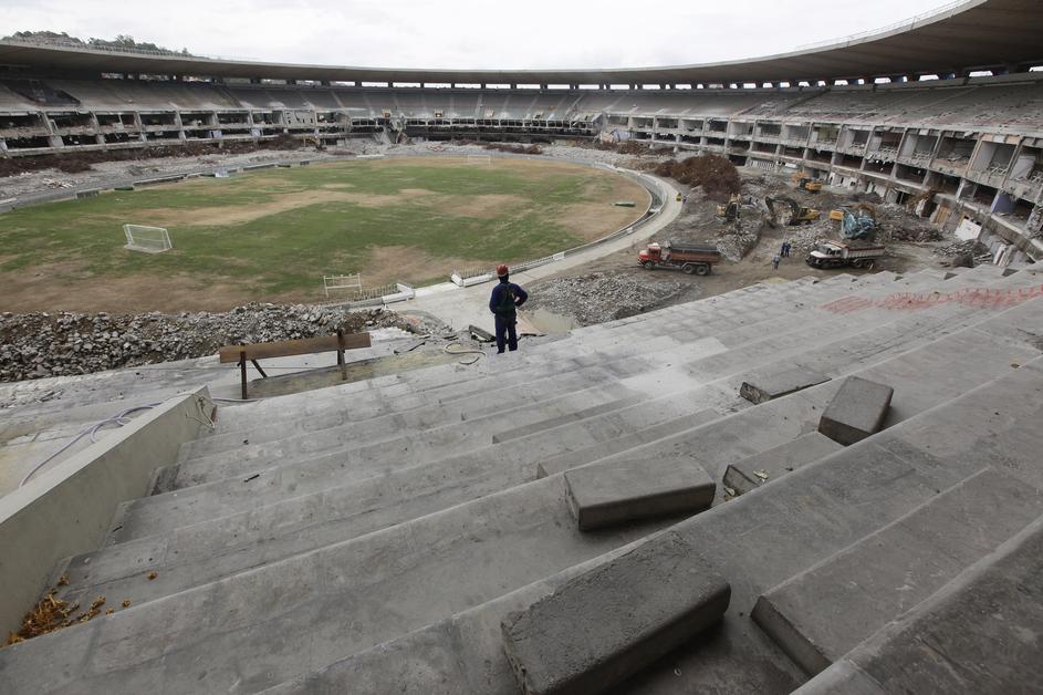 Obnova stadiona Marakana v Rio de Janeiru.