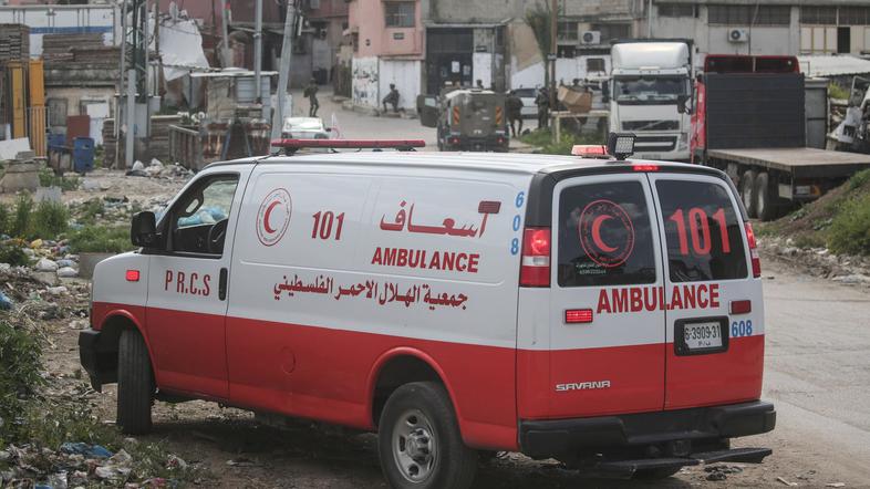 Reševalno vozilo Rdečega polmeseca