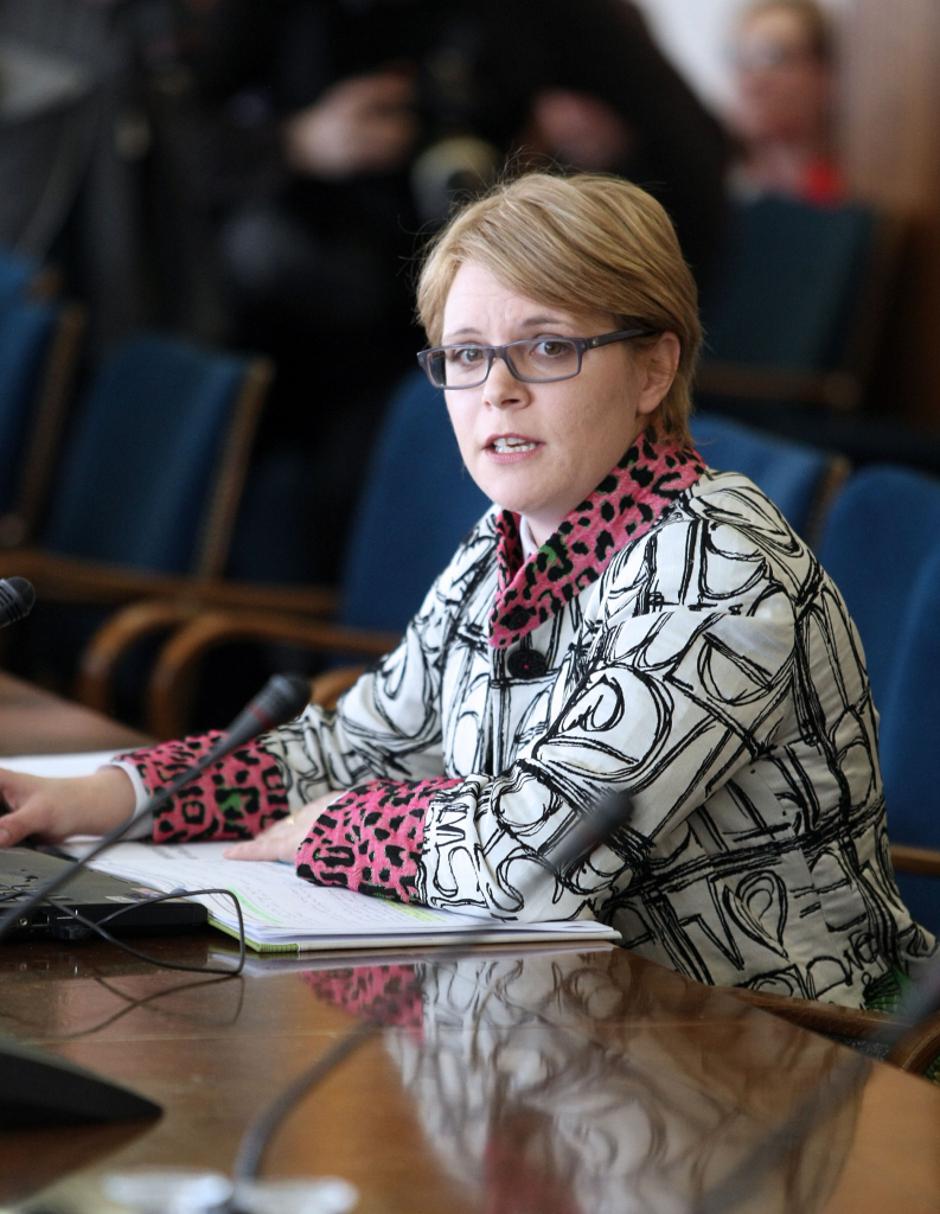 Slovenija 19.03.2013 Anja Kopac Mrak, nujna seja odbora DZ za delo, druzino in s | Avtor: Saša Despot