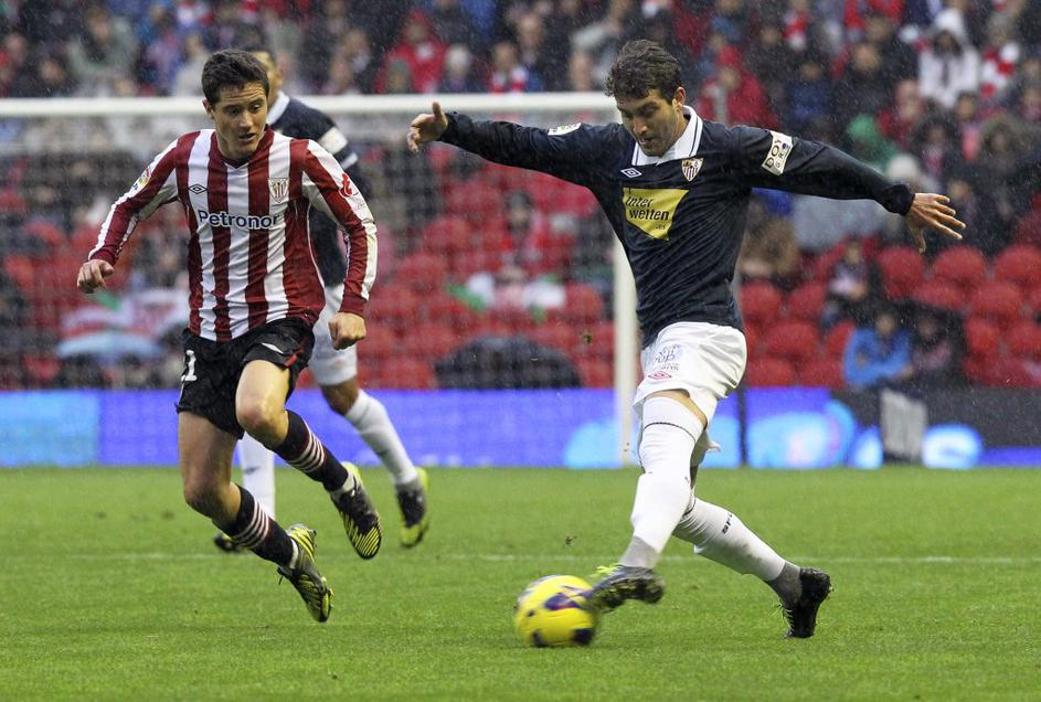 (Athletic Bilbao : Sevilla)