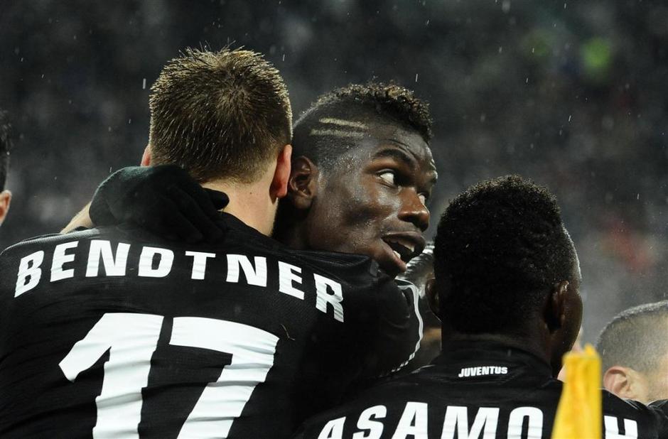 Pogba Bendtner Asamoah Juventus Bologna Serie A italijanska liga prvenstvo | Avtor: EPA