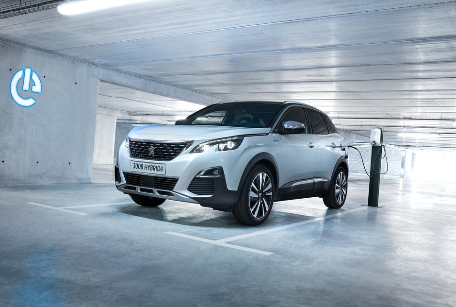 Peugeot 3008 hybrid4 | Avtor: Peugeot