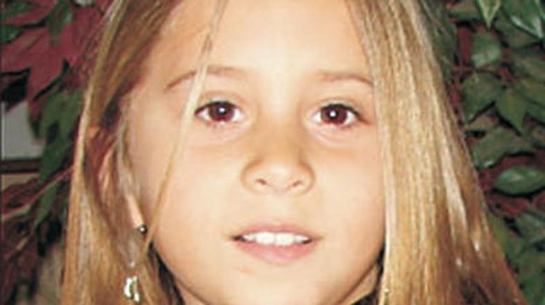 Umorjena deklica je štela komaj osem let.