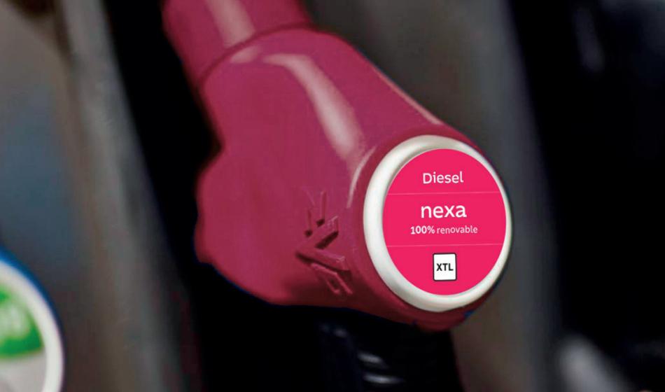 Revolucija, "rožnato gorivo" na vse več bencinskih črpalkah