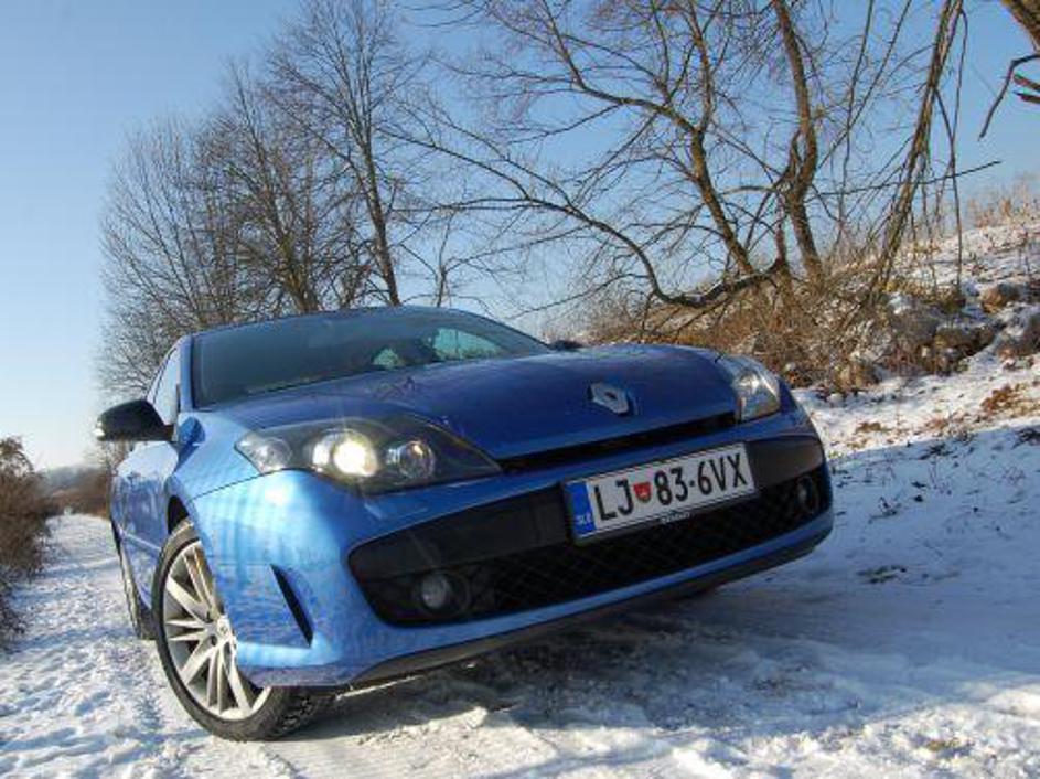 Laguna tretje generacije ni najlepša ali najprostornejša v razredu niti ni najbo