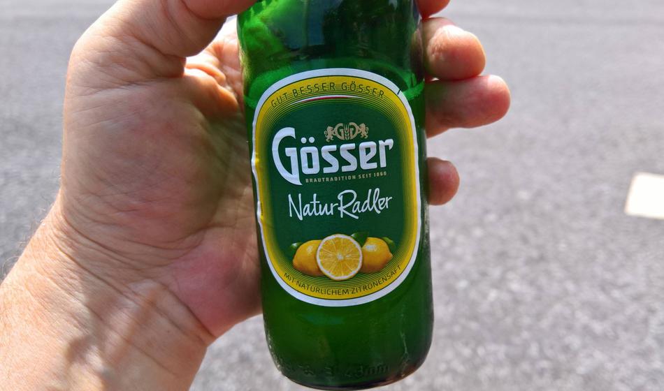 Raziskava razkrila: Brezalkoholni radlerji skrivajo drugo težavo