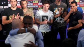 Abidal Messi Pinto Mascherano Busquets Villa Barcelona novinarska konferenca slo