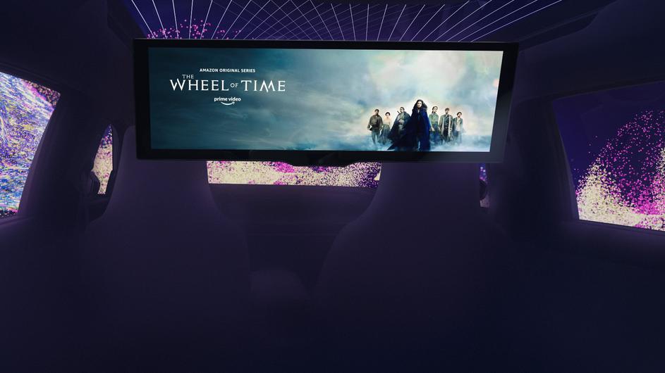 BMW kino zaslon v avtomobilu