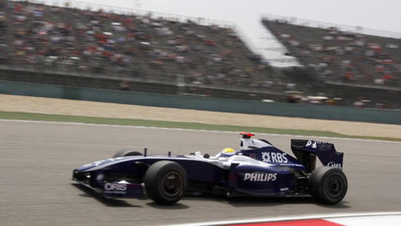 Rosberg bo moral formo pokazati še na kvalifikacijah.